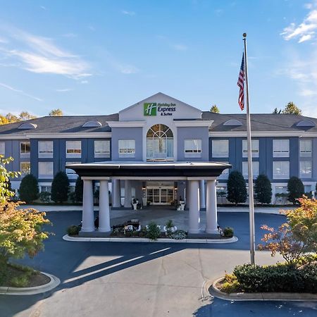 Holiday Inn Express & Suites Sylva / Dillsboro, An Ihg Hotel Exterior photo