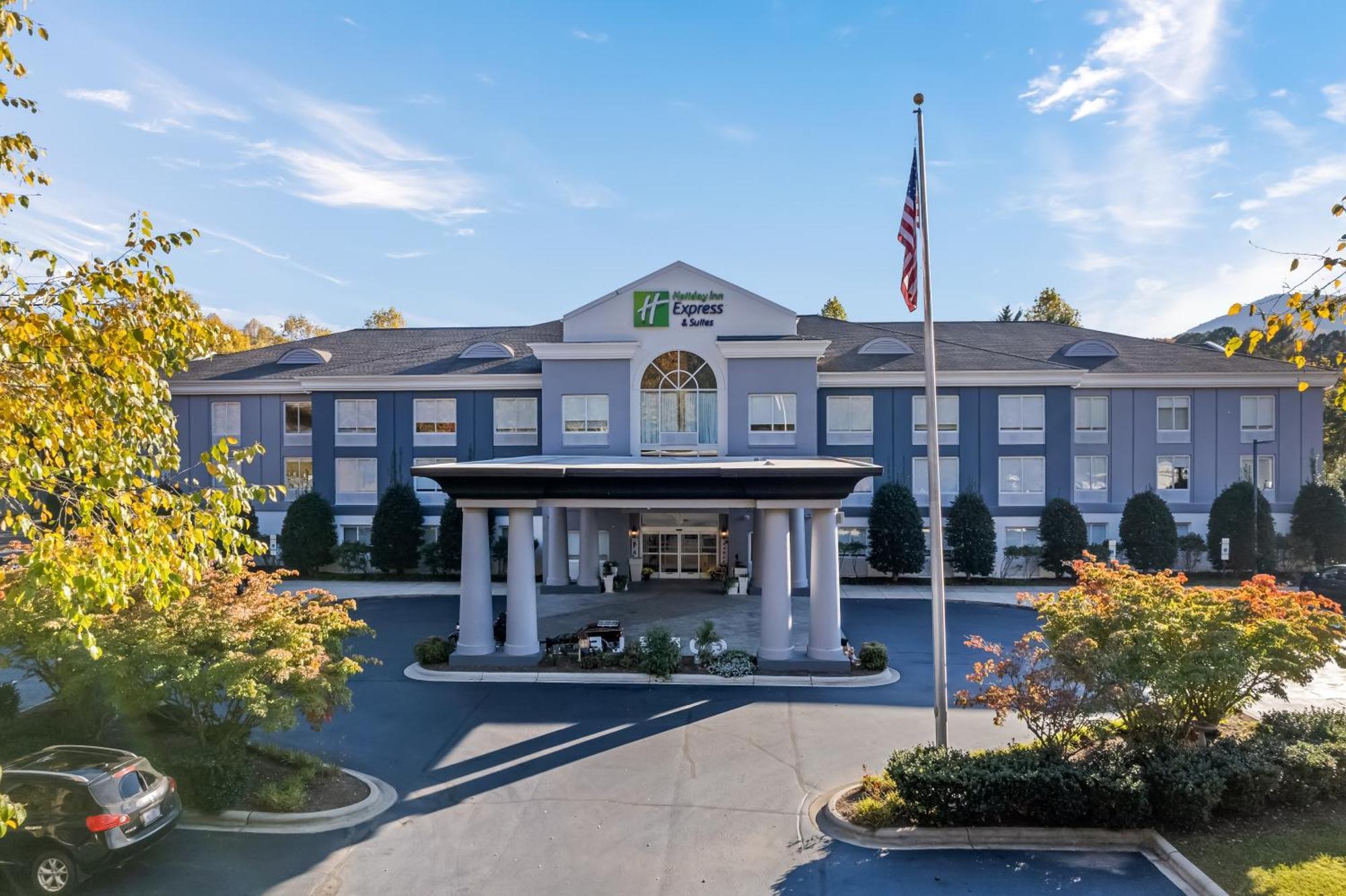 Holiday Inn Express & Suites Sylva / Dillsboro, An Ihg Hotel Exterior photo